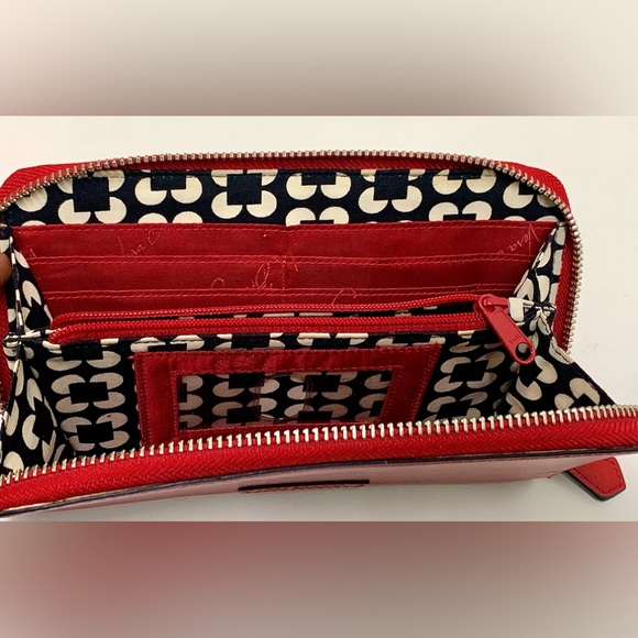 VERA BRADLEY Tango Red Faux Leather Zip Closure Women’s Wallet - Picture 7 of 13